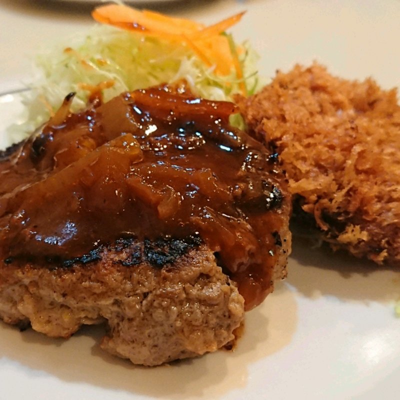 選べる2品ランチ（ハンバーグ・ビーフメンチカツ）(シェド)