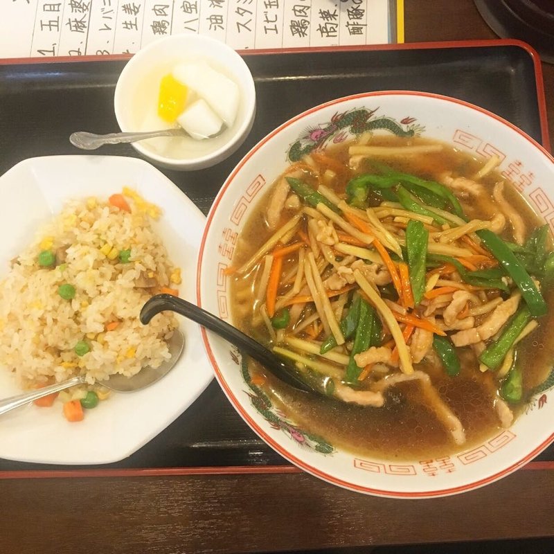 青椒肉絲麺セット(逸品園 （イッピンエン【旧店名】翠園）)