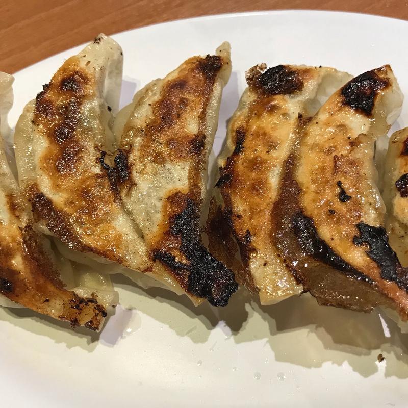 ギョウザ(二両半 布施駅前店)