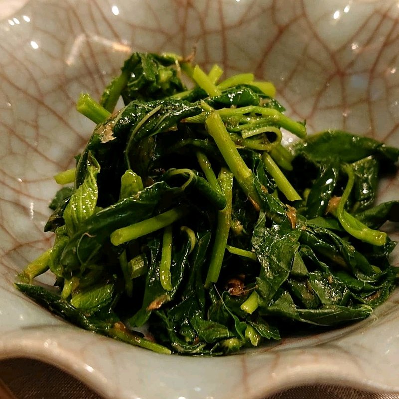 モロヘイヤのお浸し(にくてん割烹 鈴(べる))