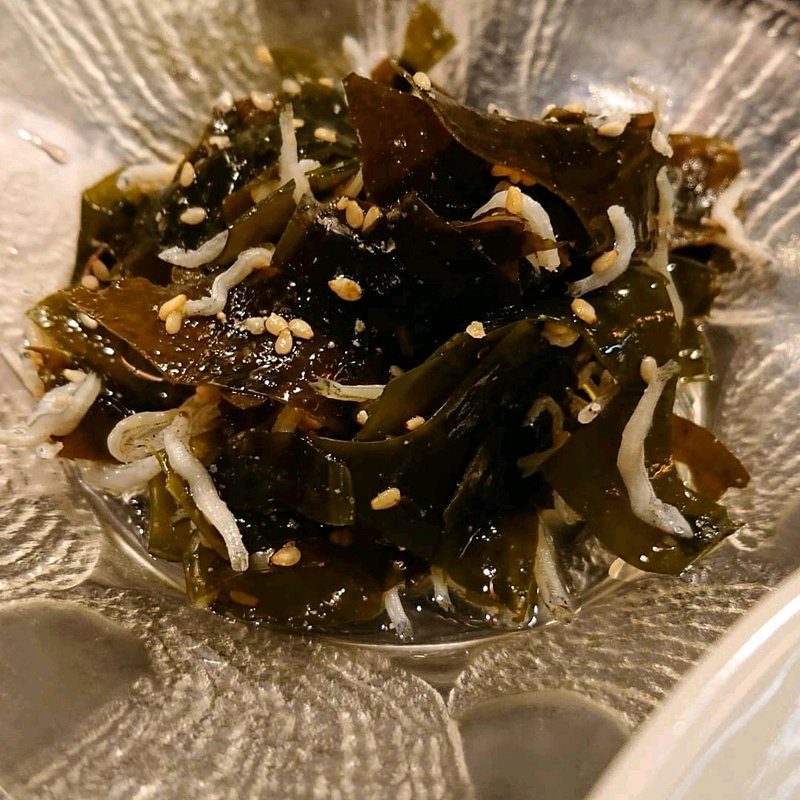 わかめの酢の物(にくてん割烹 鈴(べる))