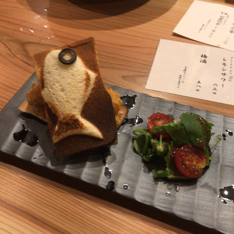 インスタ映え えび天サンド(鮨 おにかい)