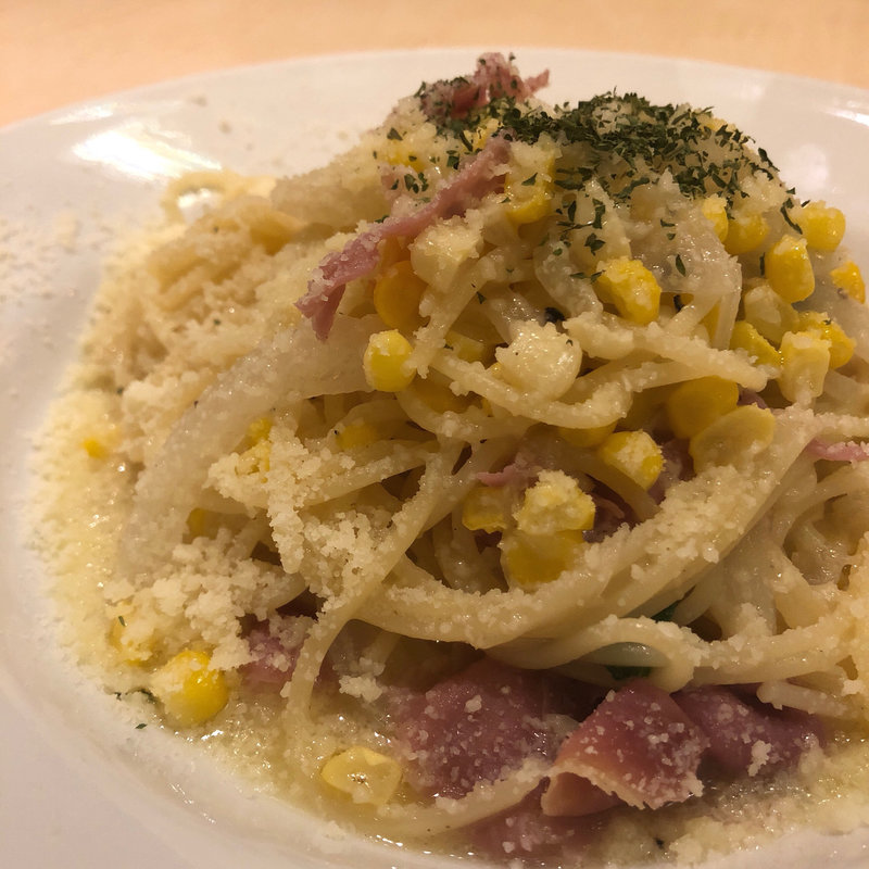 トウモロコシと生ハムのパスタ(ジィバッカーノ （G.Baccano）)