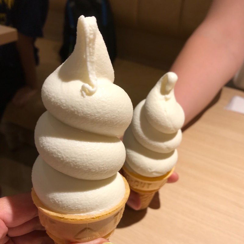 ソフトクリーム(ヨーキーズクレープリー)