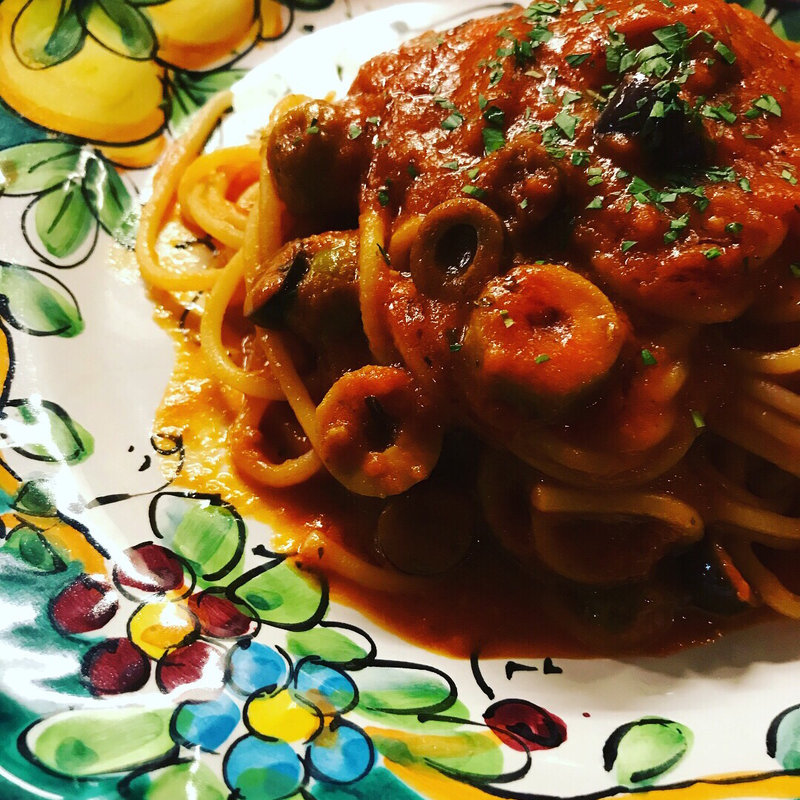 アンチョビとオリーブのタプナート(カンティーナ　アルコ （cantina arco）)