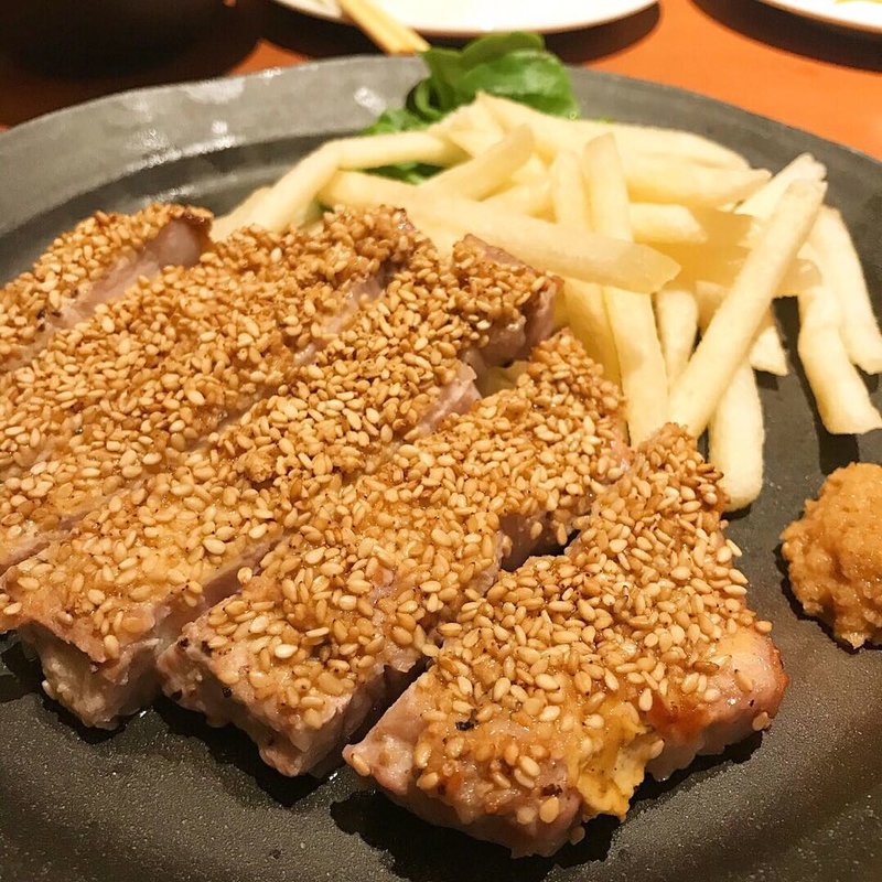ごまやの肉　豚肉のセサミ焼き(ごまや 新宿三丁目)