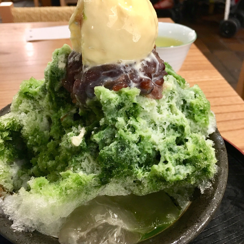 宇治金時ミルククリームわらび氷(雀おどり 總本店)