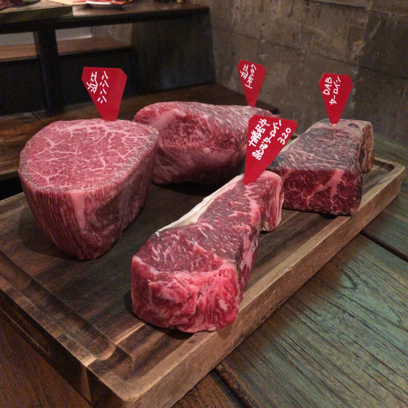 本日の薪焼きお肉(WINE9)