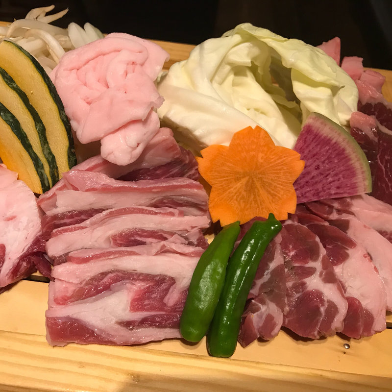 北海道産「西川農場アスパラ羊ラム」盛り合わせ(北海道ビール園)