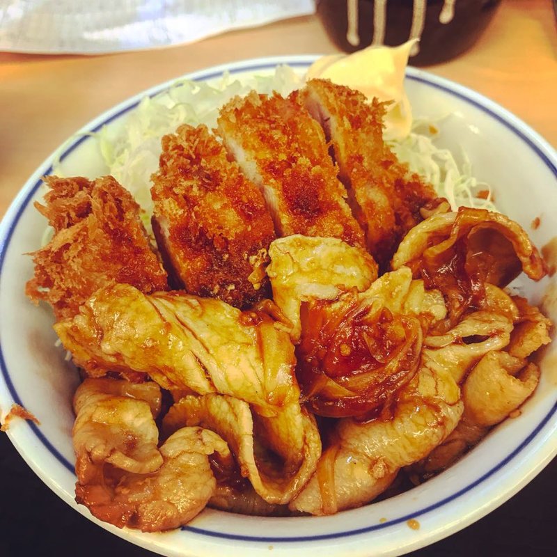 肉盛りチキンカツ丼(かつや 北千住西口店)