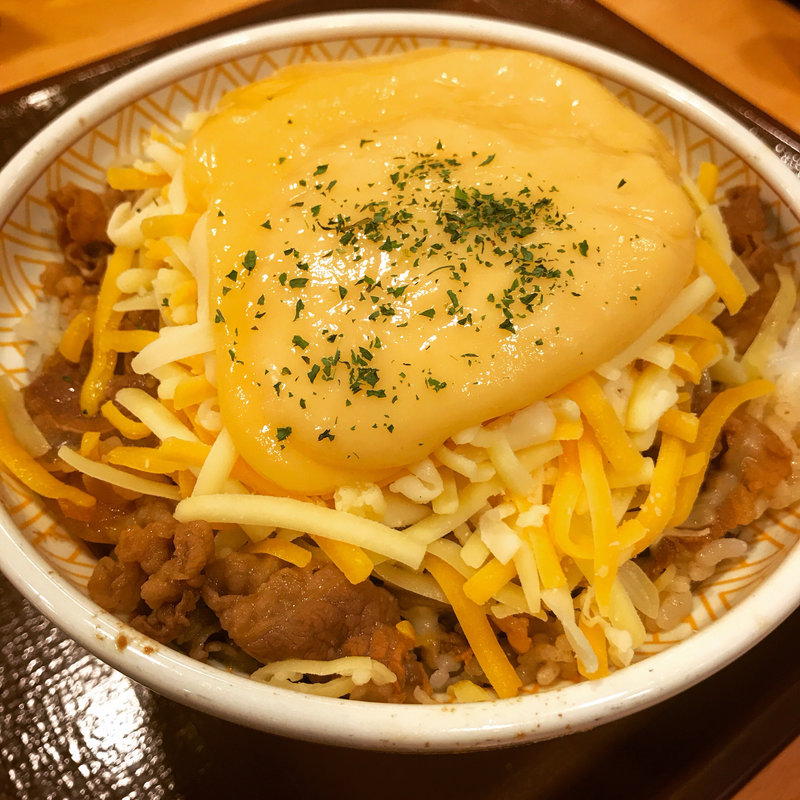 とろ〜り3種のチーズ牛丼(すき家 綾瀬駅南店 )