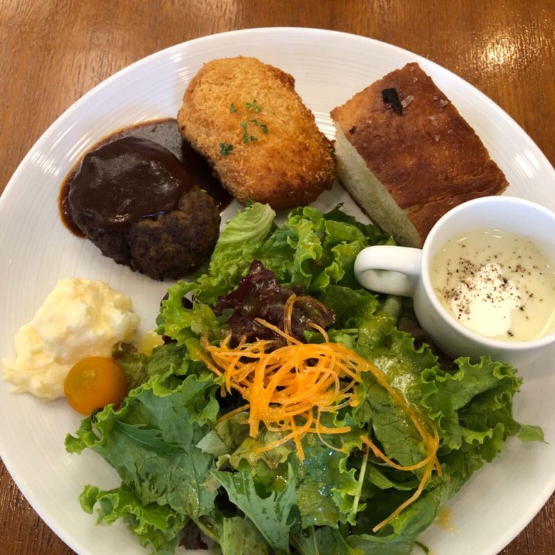 ハンバーグコロッケランチ(ティーハウス リプトン ティーハウス店 )
