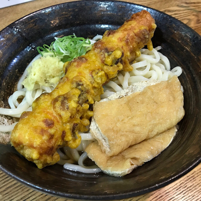 冷し麺にカレー風味ちくわ1本揚げ(8月の限定)(麺ごころ佑庵 )