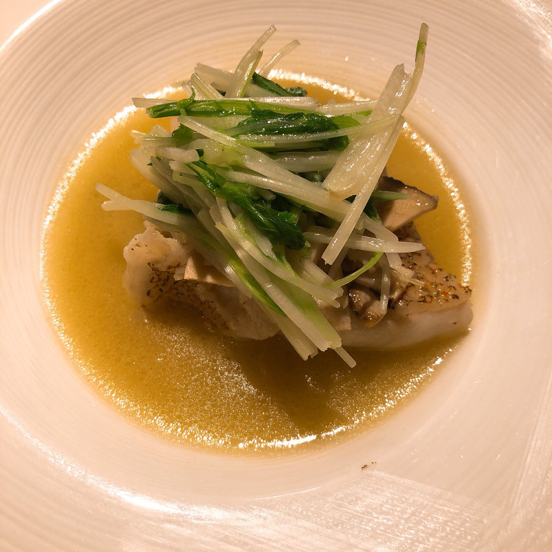 鮮魚のシェフスタイル(ル・ジャルダン・デ・サヴール)