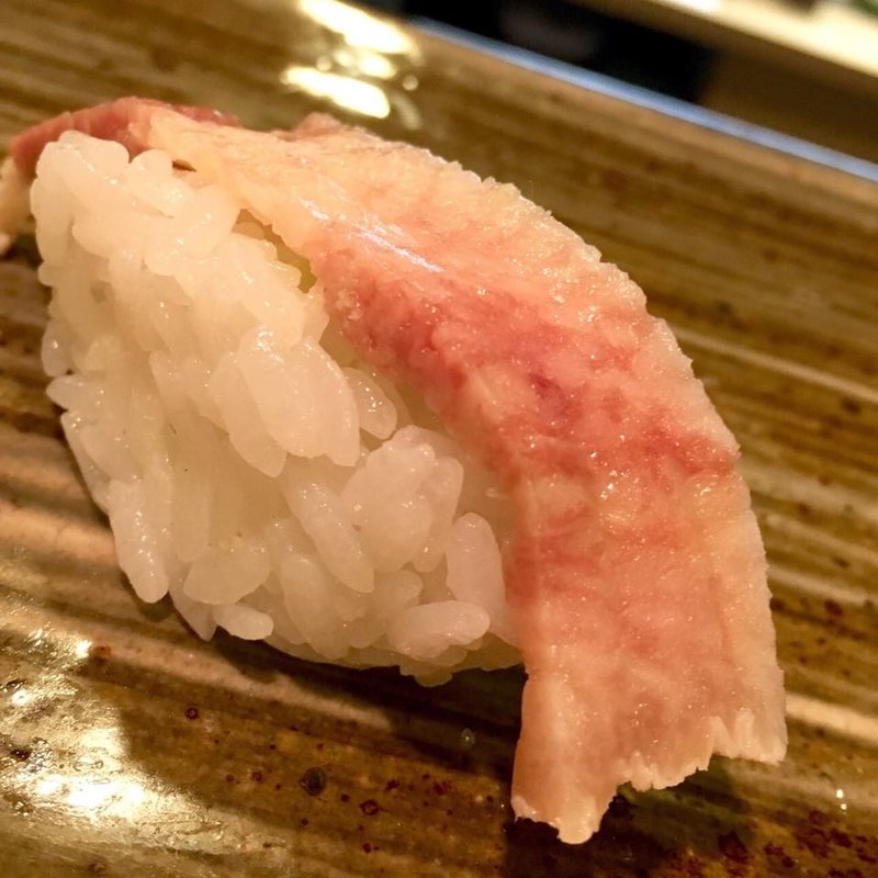 鯨 ウネ(寿し処たく海)