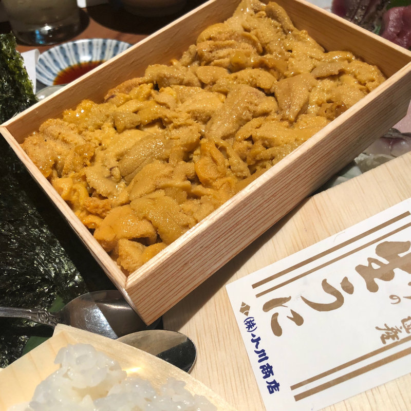 箱ウニ(新橋魚金 歌舞伎町 壱)