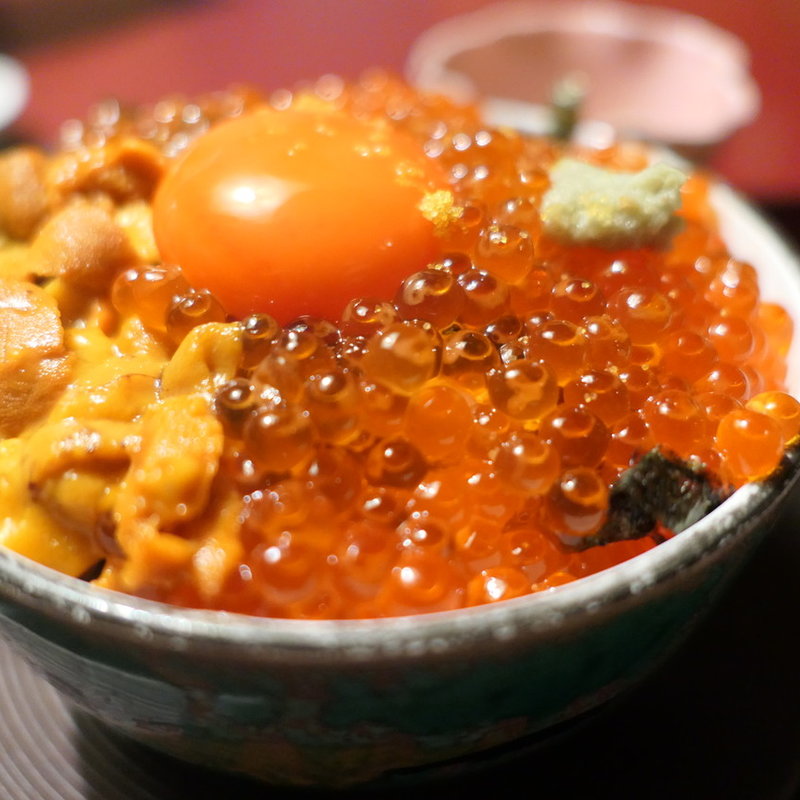 痛風丼(泳ぎいか・ふぐ・いわし・大阪懐石料理・遊食遊膳 笹庵 （ささあん）)