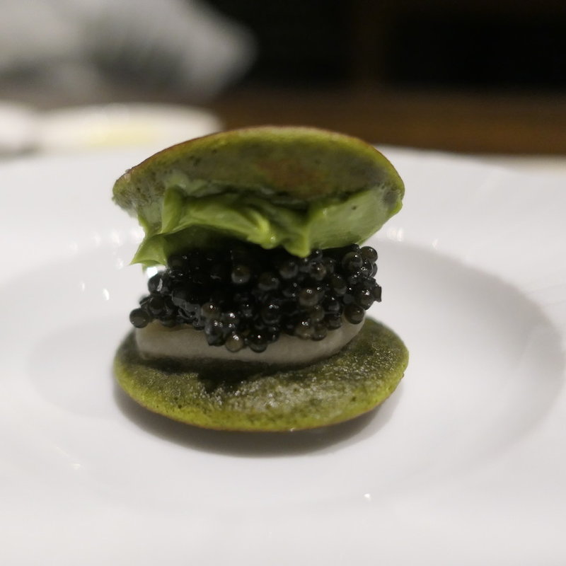 抹茶どら焼きキャビア(NOUVE ヌーヴ)