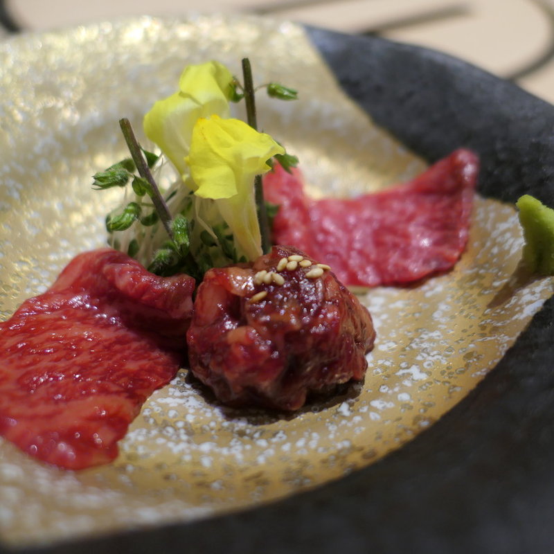 山形牛のお刺身三種盛り合わせ(けんしろう )