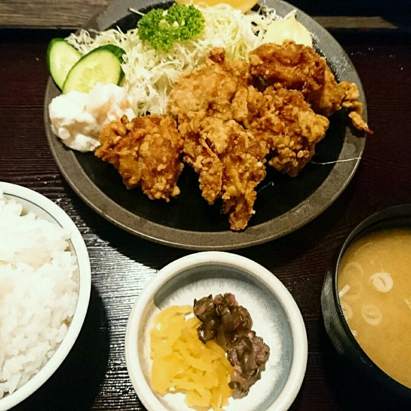 唐揚げ定食(呑兵衛銀座一丁目店)