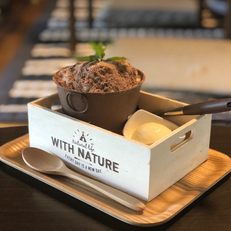 植木鉢かき氷 ミルクココア味〜バニラアイス付き〜(サクカフェ aohana)