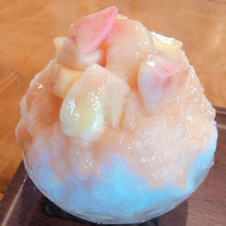 桃かき氷(珈専舎たんぽぽ （こうせんしゃ たんぽぽ）)