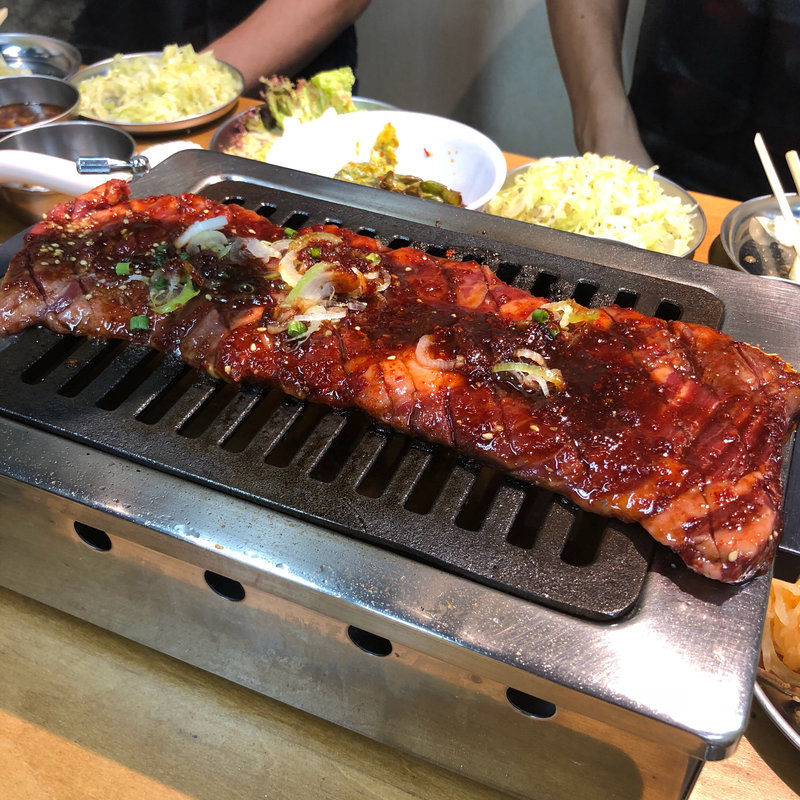 はみ出たいハラミ(大阪焼肉・ホルモン ふたご 笹塚店)