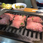 厚切り上タン塩(大阪焼肉・ホルモン ふたご 笹塚店)