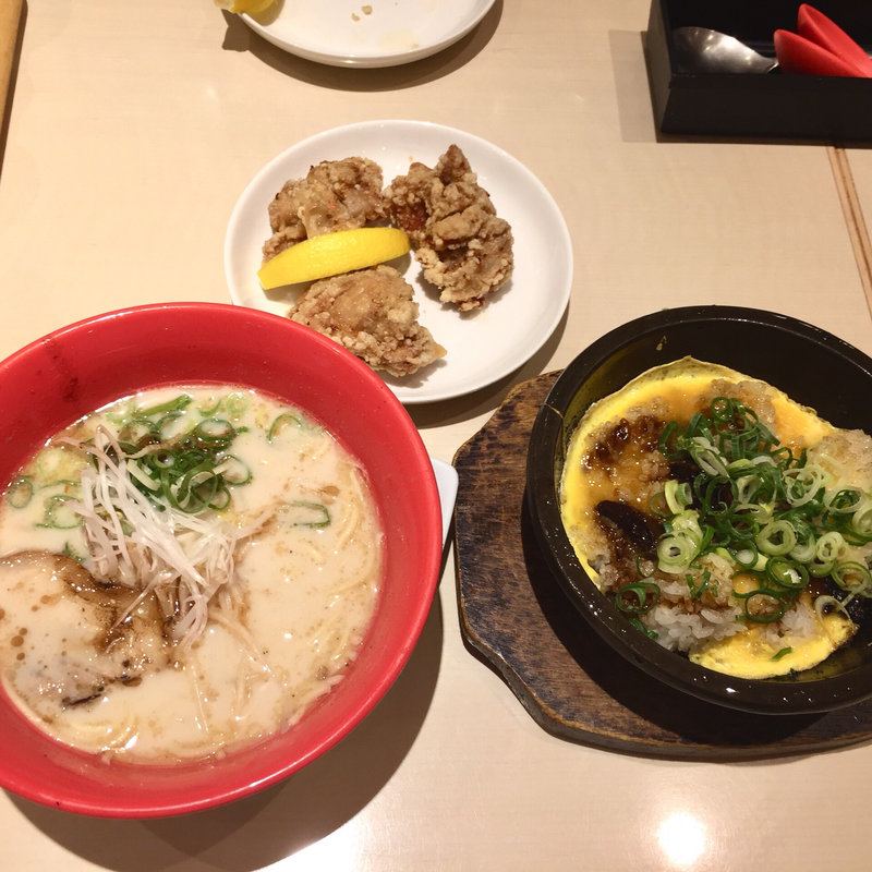 ミニとんこつチャーハン(Ramen Xone)