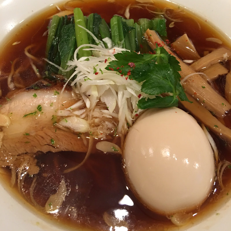 地鶏とポークとさんまの出汁そば(中華そば トランポリン)