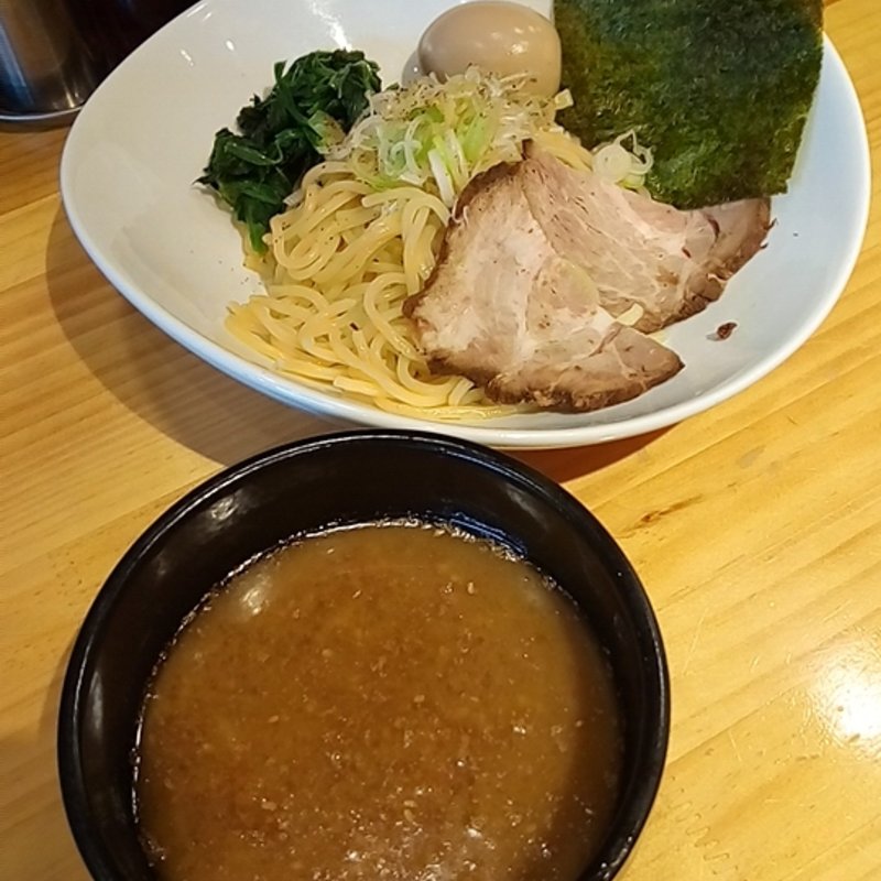 牛骨つけ麺(麺屋　うしまる)