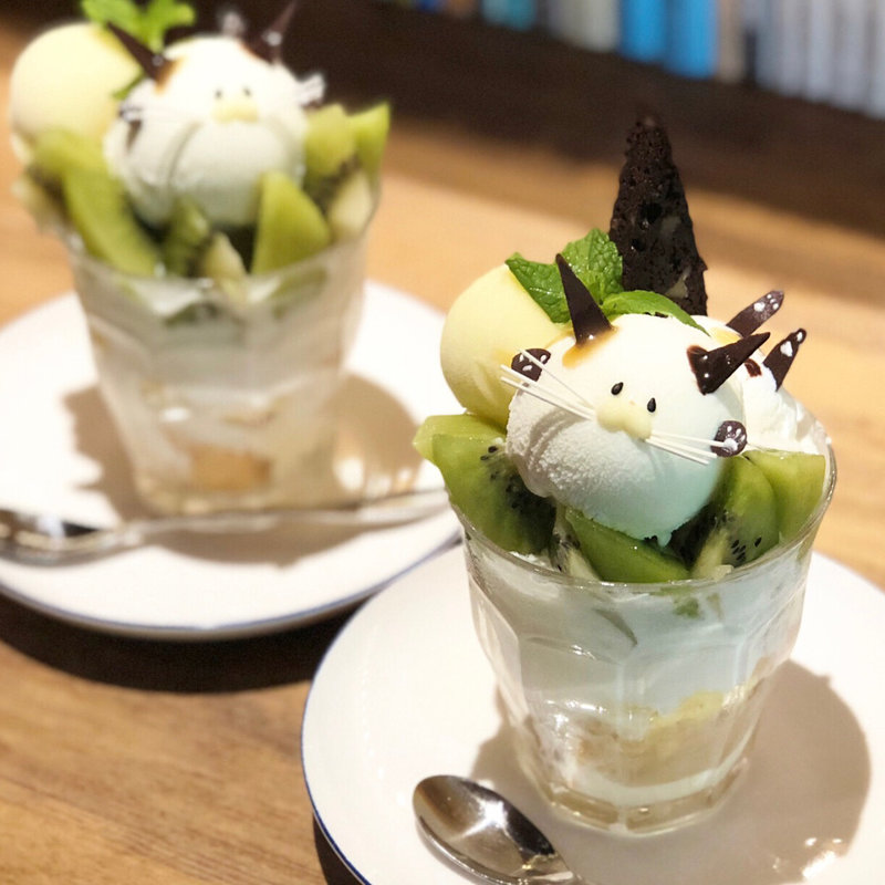 初恋にゃんこパフェ(ことばのはおと )