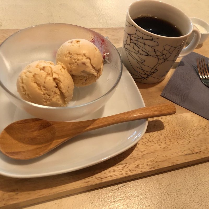 キャラメルアイス(ギフトラボガレージラウンジイグジビット)