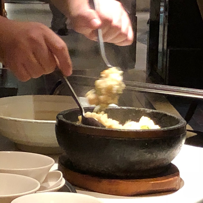 海鮮あんかけ石鍋炒飯(水蓮月 （ロータスムーン）)