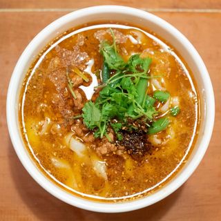 しびれる辛さのマーラー刀削麺(刀削麺の王様 茅場町店)