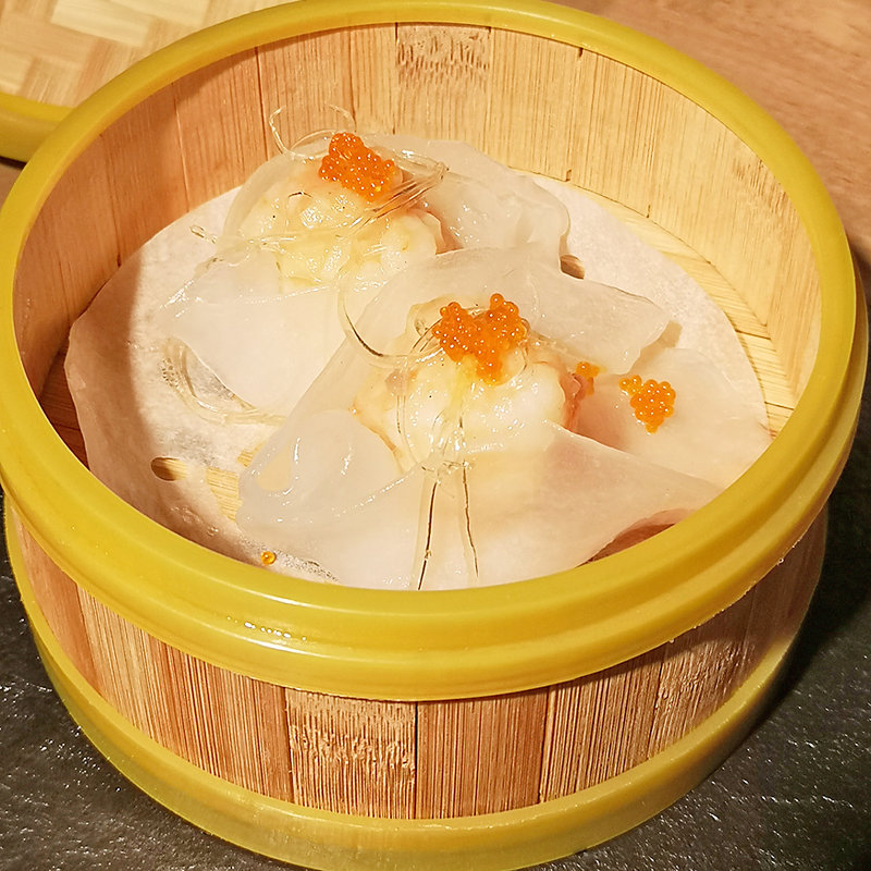 フカヒレ海老餃子2個(168バル)