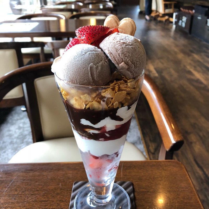 チョコ&いちごパフェ(珈琲庵珈集 青山店)