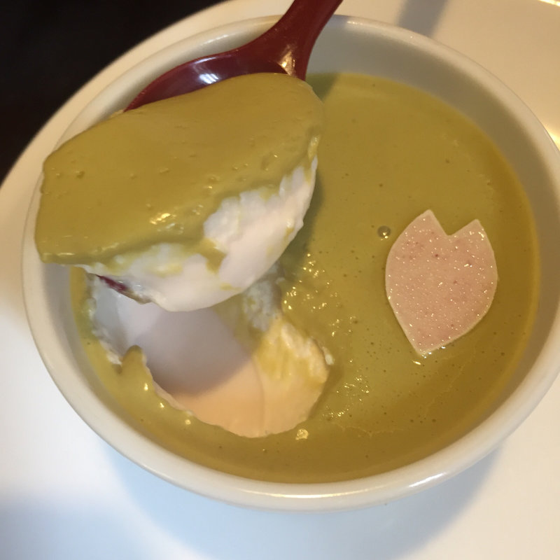 桜と抹茶のフランマージュ(はん亭)