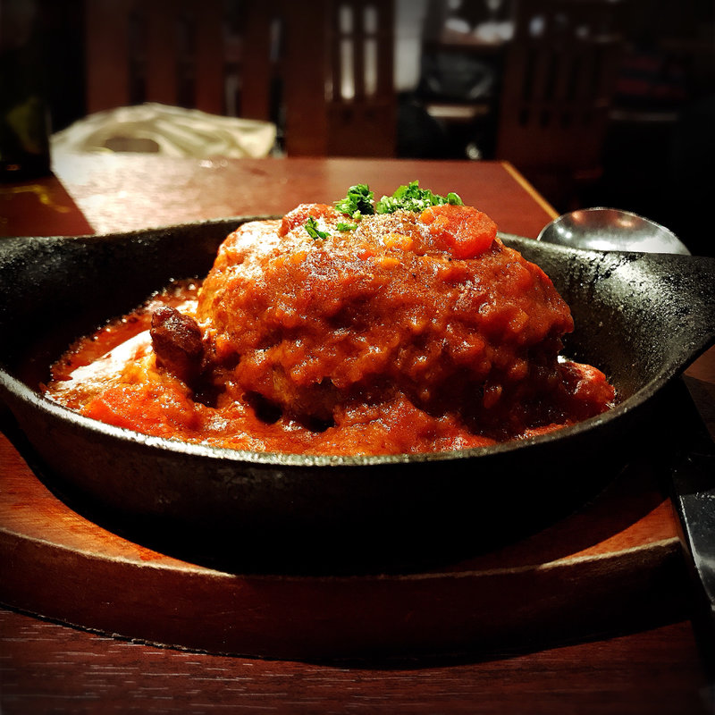 Salt特製 黒毛和牛ハンバーグ(中目黒 肉バル Salt)