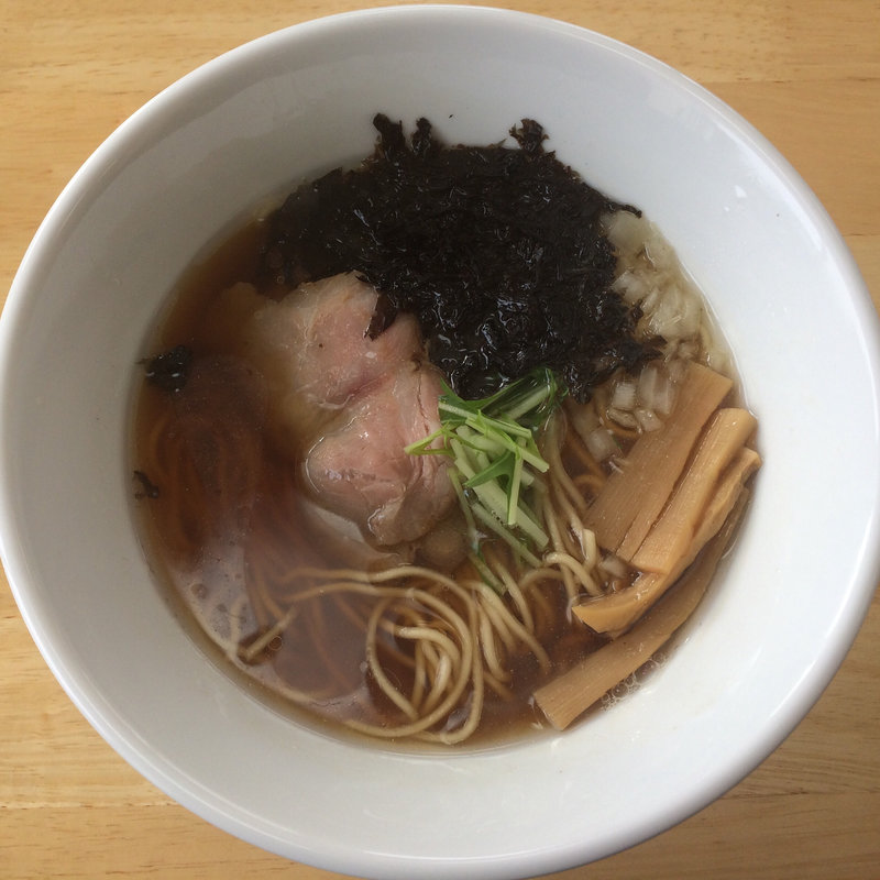 煮干しらーめん しょうゆ(らーめん よつ葉)