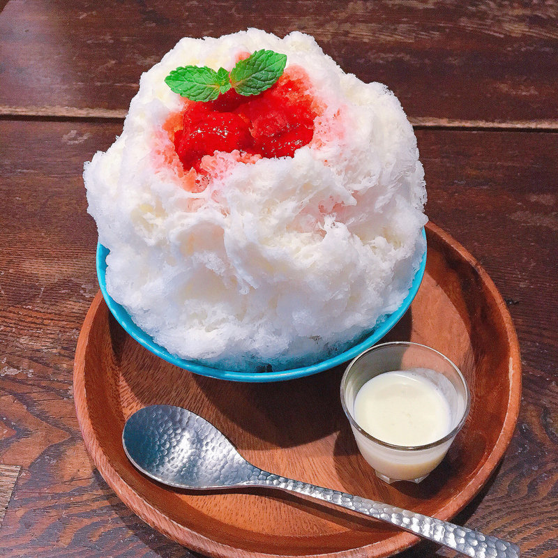 みるくいちご(カフェ フクバコ （coffee fukubako）)