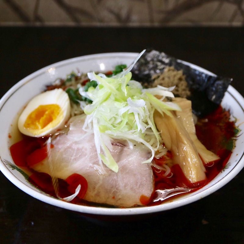 辛い煮干しらーめん(煮干らぁめん 佐伝 )