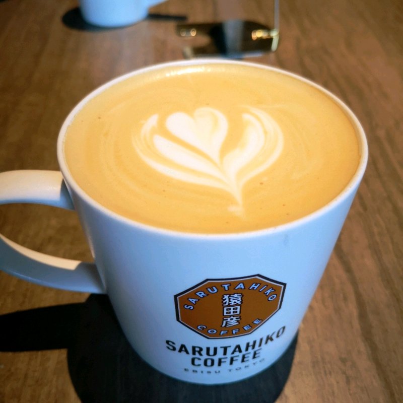 カフェラテ(猿田彦珈琲 調布焙煎ホール)