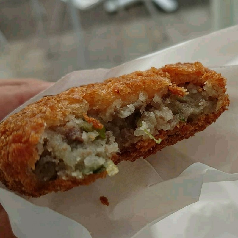 岩津ねぎ鹿ないコロッケ(道の駅 フレッシュあさご )