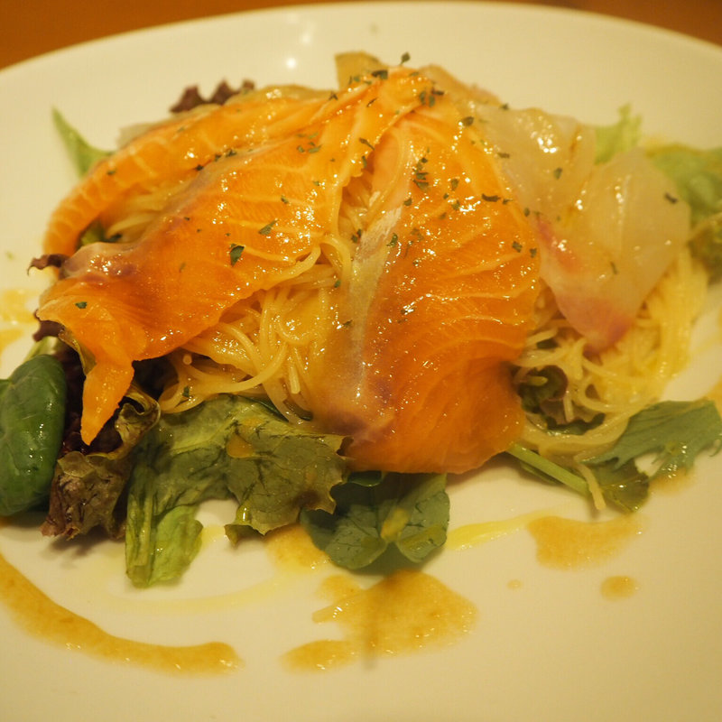 サーモンと真鯛の冷製カッペリーニ(Nobe noBe （ノベノベ）)