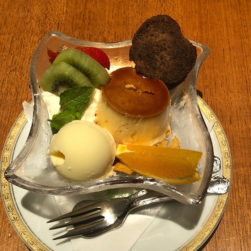 丸福プリンアラモード(丸福珈琲店 HEPナビオ店)