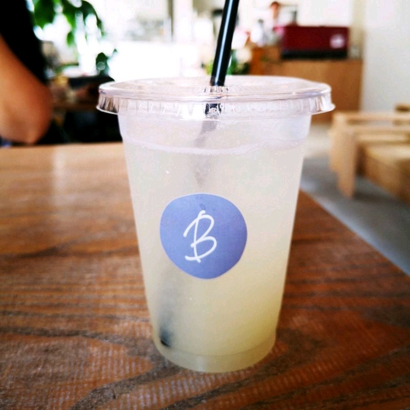 パインスカッシュ(THE MARKET Bakery)