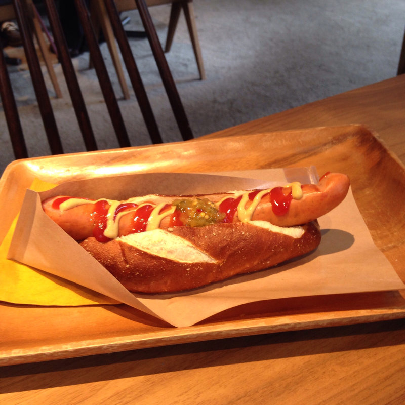 ホットドッグ(チョリソー)(猿田彦珈琲 調布焙煎ホール)