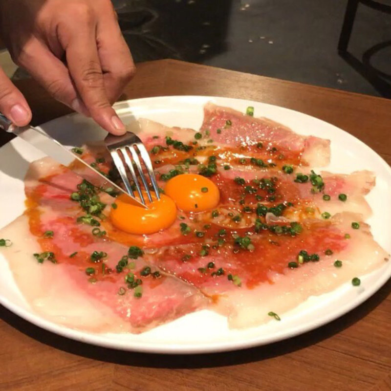 和牛炙りしゃぶ(鴨屋のビストロ肉酒場ねぎまplus +)