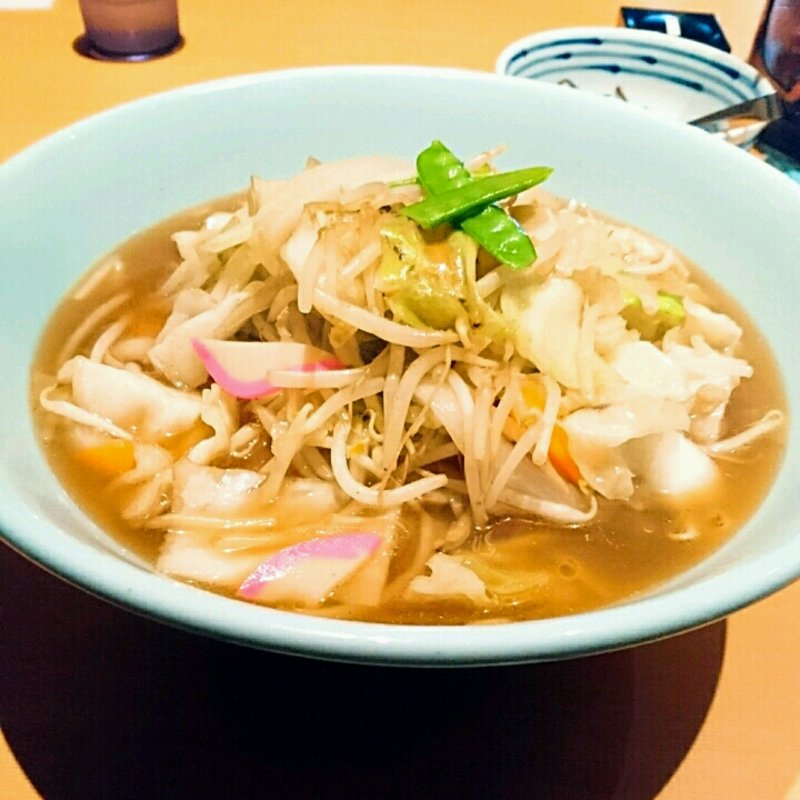 うどんちゃんぽん(四阿あずまや)